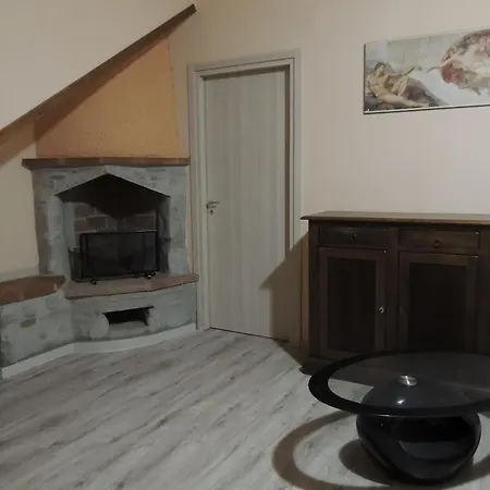 Il Cipresso Del Gallo Konukevi Montecatini Terme