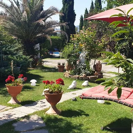 Konukevi Il Cipresso Del Gallo Montecatini Terme